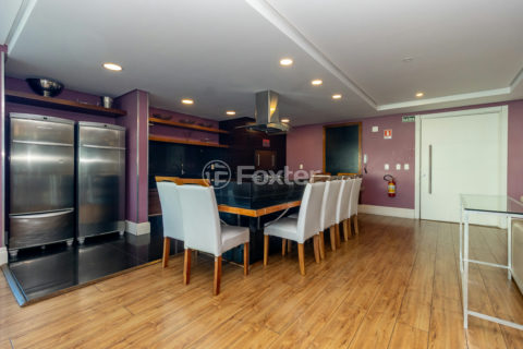 Image 41 - 995614