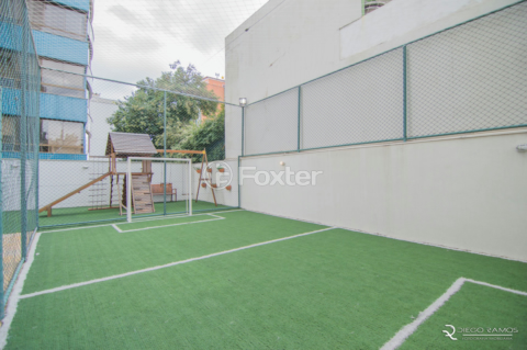 Image 42 - 1015854