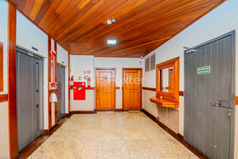 Image 39 - 893134