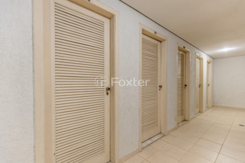 Image 42 - 1023357