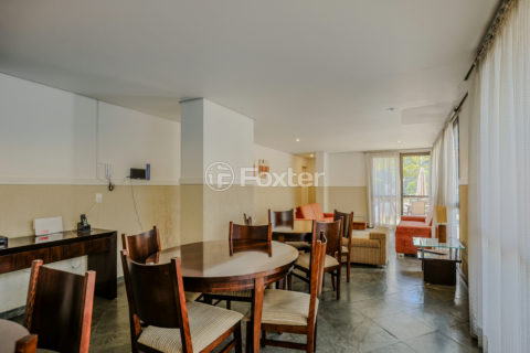 Image 34 - 1023357
