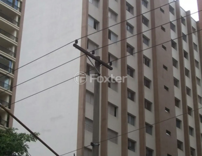 Image 9 - 1002735