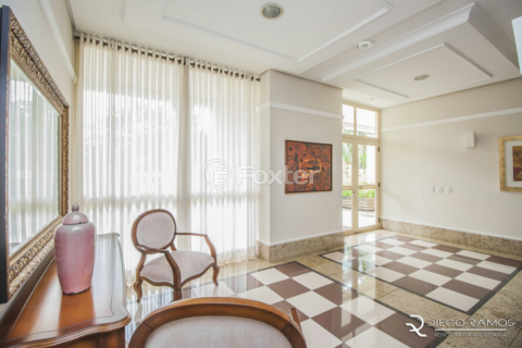 Image 35 - 999597