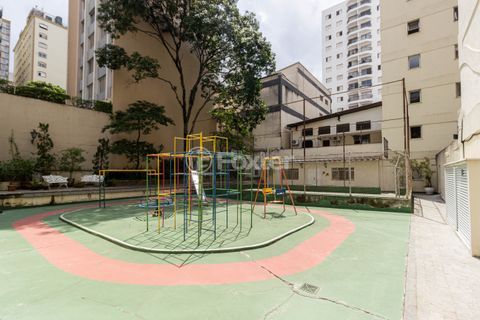 Image 33 - 1017684
