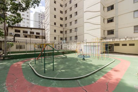 Image 34 - 1017684