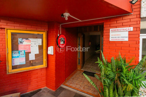 Image 30 - 983630