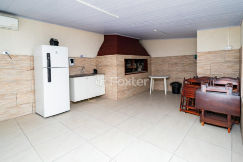 Image 42 - 983630