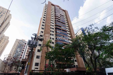 Image 9 - 1002837