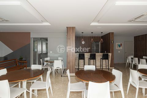 Image 31 - 1002837