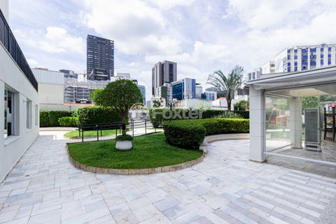 Image 14 - 1008260