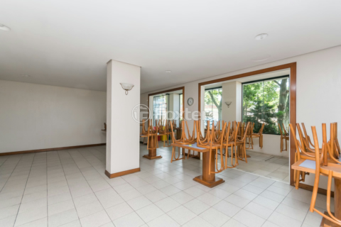 Image 32 - 854773