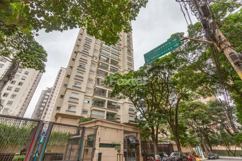 Image 23 - 1008196