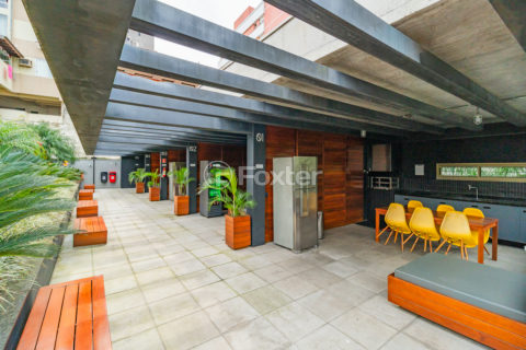 Image 110 - 111623