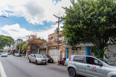 Image 38 - 328048