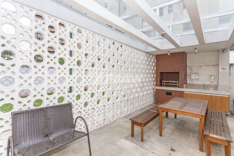 Image 38 - 992971
