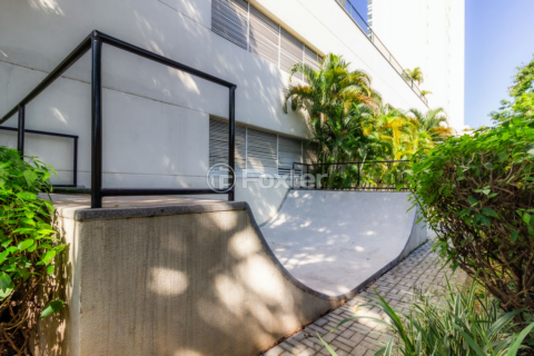 Image 75 - 336858