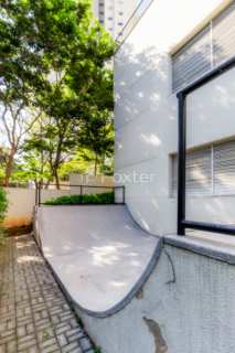 Image 69 - 336858