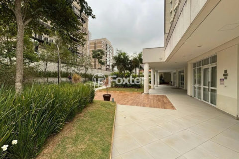 Image 73 - 832299