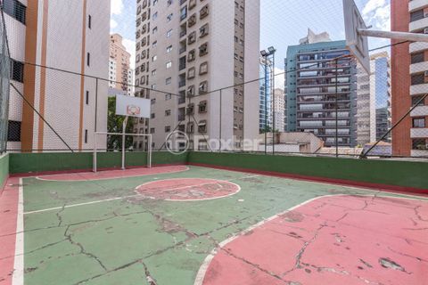 Image 36 - 895425