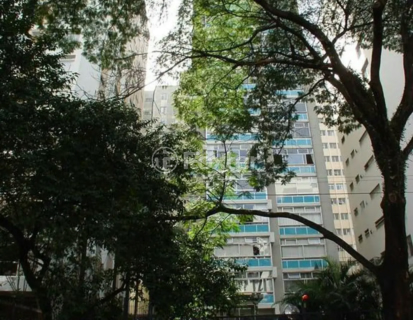 Image 12 - 1008163