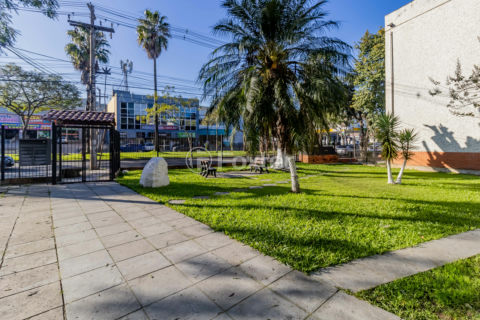 Image 35 - 379065