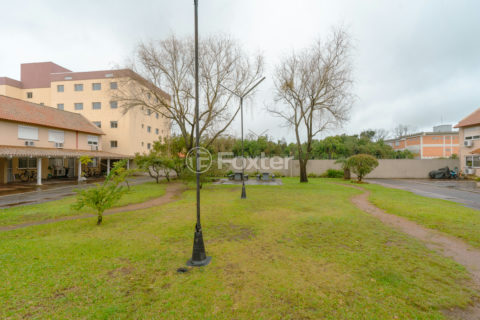 Image 86 - 825106