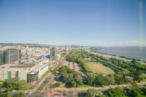 Image 73 - 951305