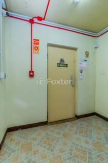 Image 29 - 398818