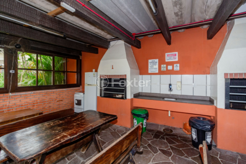Image 35 - 625785
