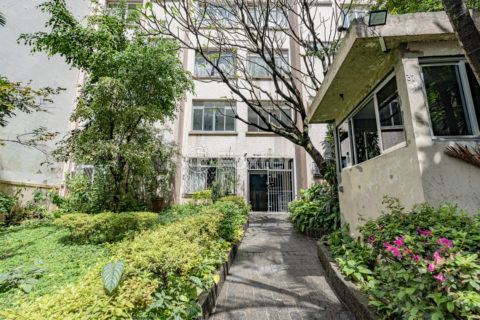Image 17 - 1000321