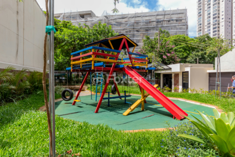 Image 7 - 1002970