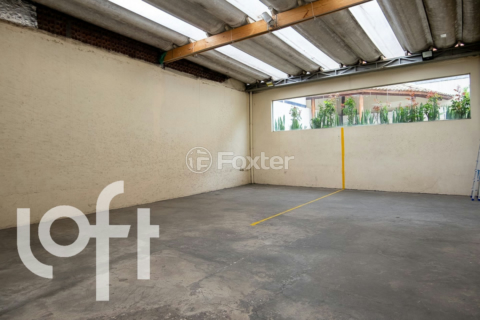 Image 31 - 1015230