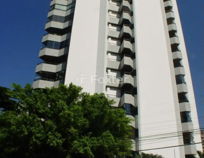 Image 49 - 929340