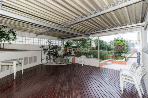 Image 33 - 334747