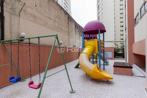 Image 52 - 334747