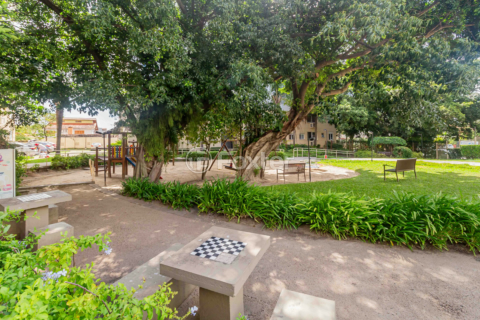 Image 70 - 954511