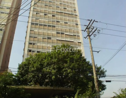 Image 63 - 879895