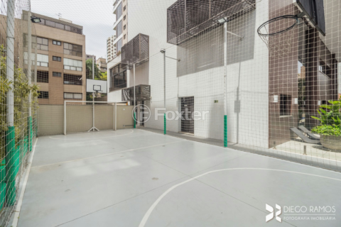 Image 39 - 687371