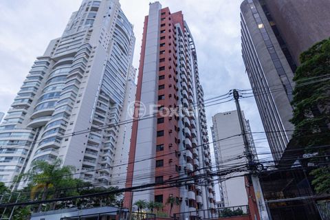 Image 5 - 1002881