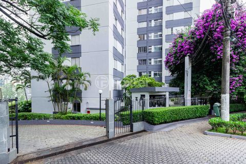 Image 30 - 956617