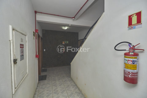 Image 30 - 1013684