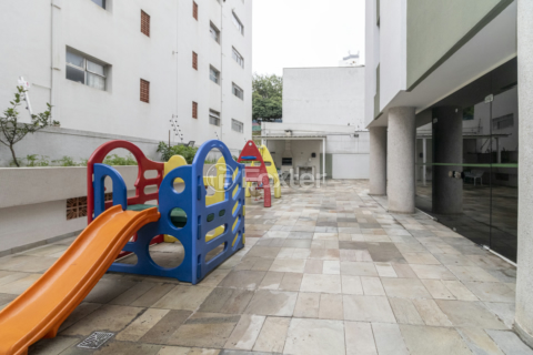 Image 35 - 993683