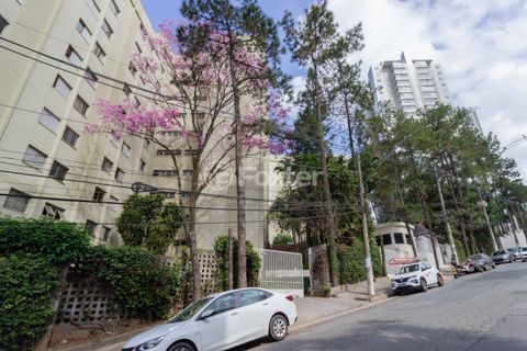 Image 100 - 923104