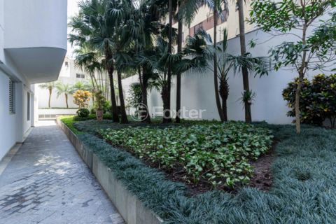 Image 46 - 917948