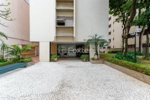 Image 30 - 329381