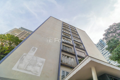 Image 11 - 1013358