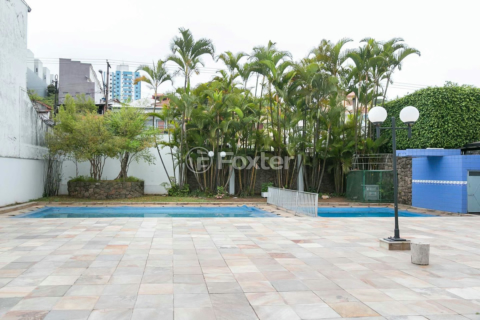 Image 76 - 332941