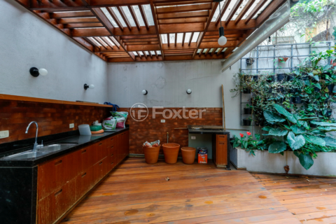 Image 45 - 1007545