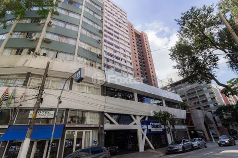 Image 35 - 866649