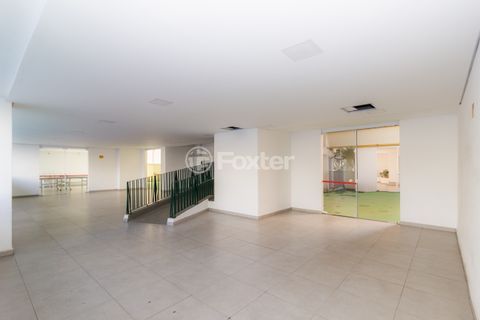 Image 44 - 866649
